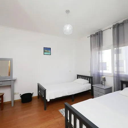 Apartman Carmela, O Pomar *