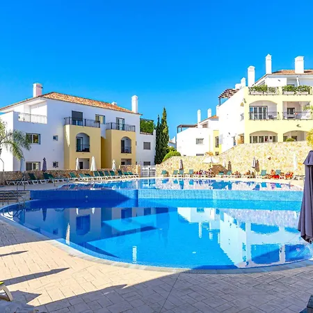 Carmela, O Pomar Apartman *